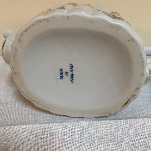 Vintage 90s Tea Pot with Painted Fruit and Berries with Elephant Trunk Spout EUC - Picture 6 of 6